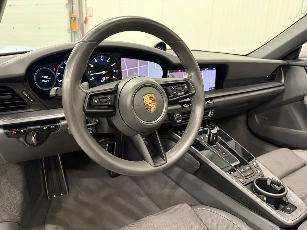 3.0 Carrera S KRIJT/SPORT-CHRONO/PASM/VENTILATIE+MEMORY/4 WIELBESTURING/SPORT-UITLATEN/PDLS-LED/ACC/360AMERA/BOSE/AMBIENT/PORSCHE-DEALER HISTORIE/BTW-AUTO
