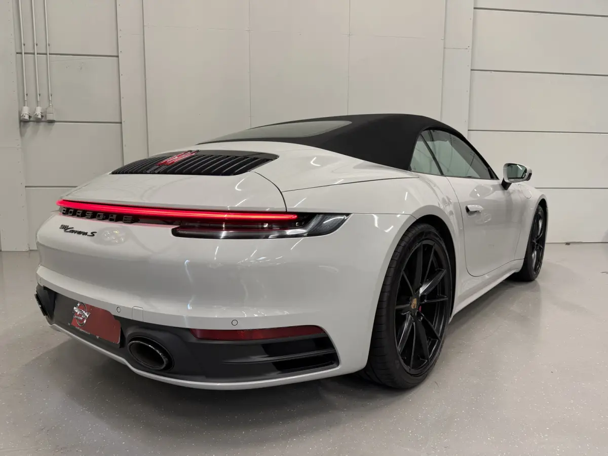 3.0 Carrera S KRIJT/SPORT-CHRONO/PASM/VENTILATIE+MEMORY/4 WIELBESTURING/SPORT-UITLATEN/PDLS-LED/ACC/360AMERA/BOSE/AMBIENT/PORSCHE-DEALER HISTORIE/BTW-AUTO