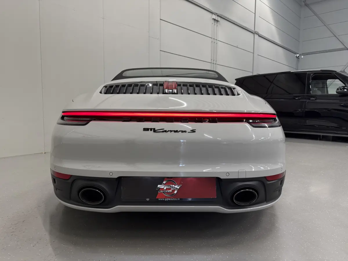 3.0 Carrera S KRIJT/SPORT-CHRONO/PASM/VENTILATIE+MEMORY/4 WIELBESTURING/SPORT-UITLATEN/PDLS-LED/ACC/360AMERA/BOSE/AMBIENT/PORSCHE-DEALER HISTORIE/BTW-AUTO