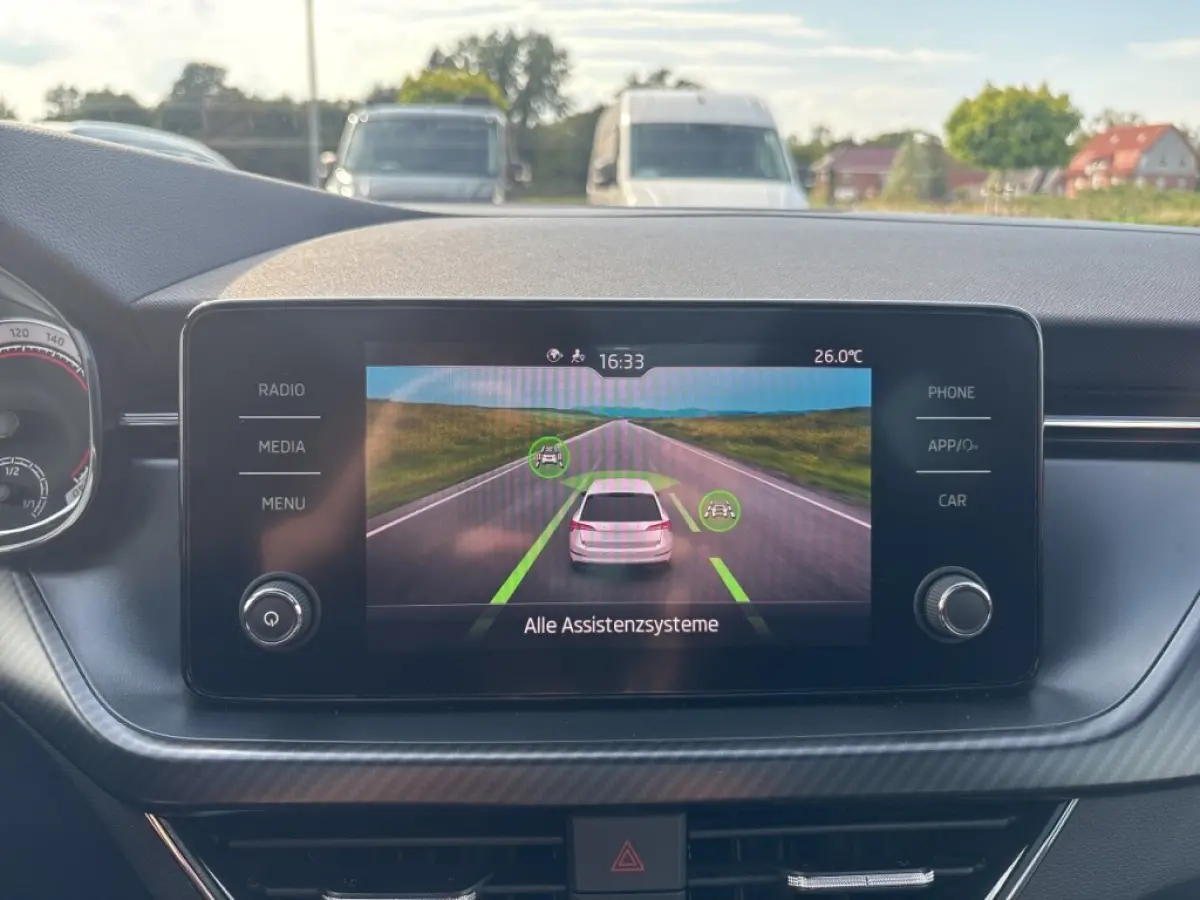 1.5 TSI DSG MONTE CARLO GLASDAK/CARPLAY/CRUISE/STOELVERW
