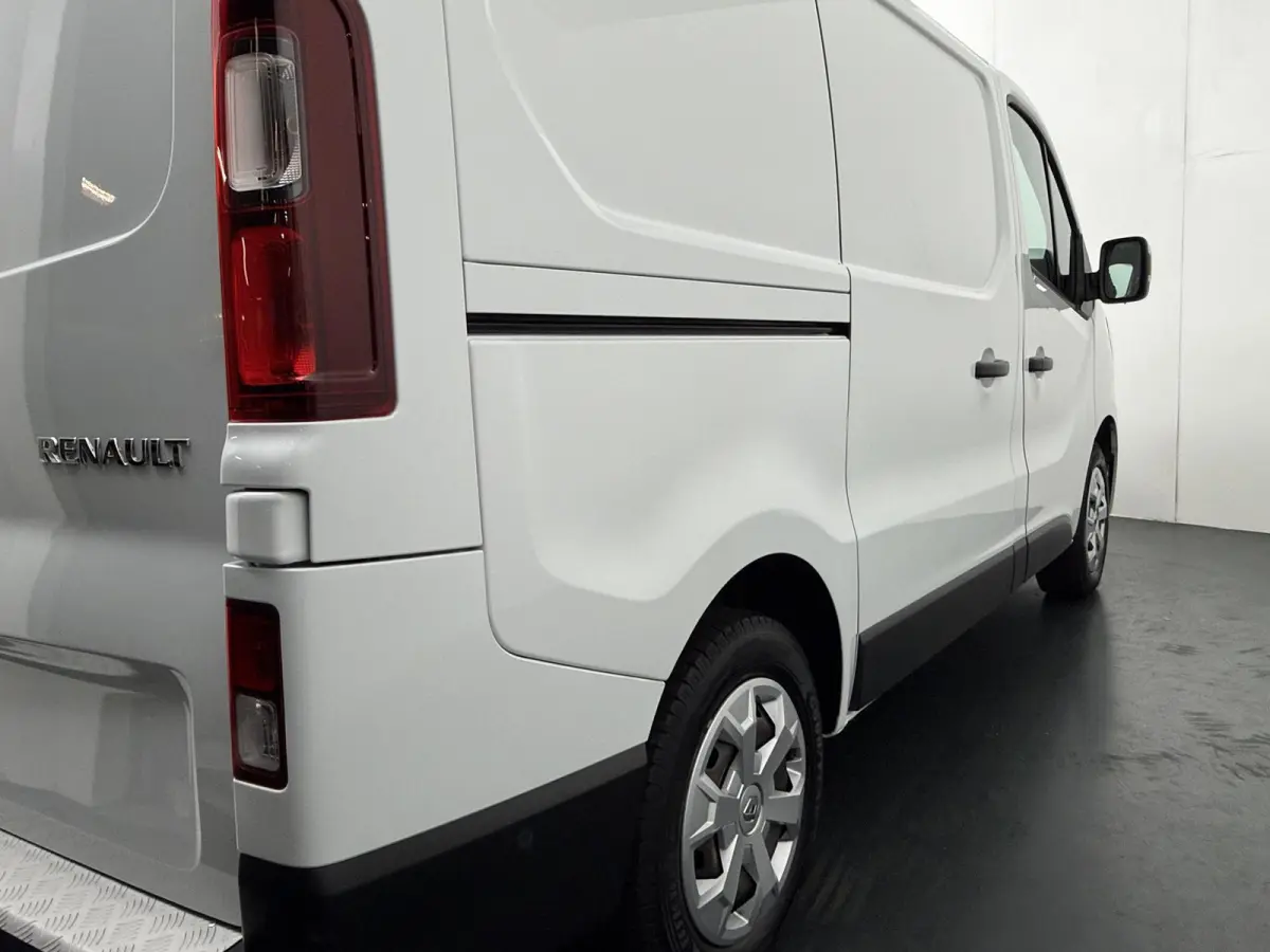L1H1 T29 GB dCi 130 Work Edition | Trekhaak | Parkeercamera | Navigatie |
