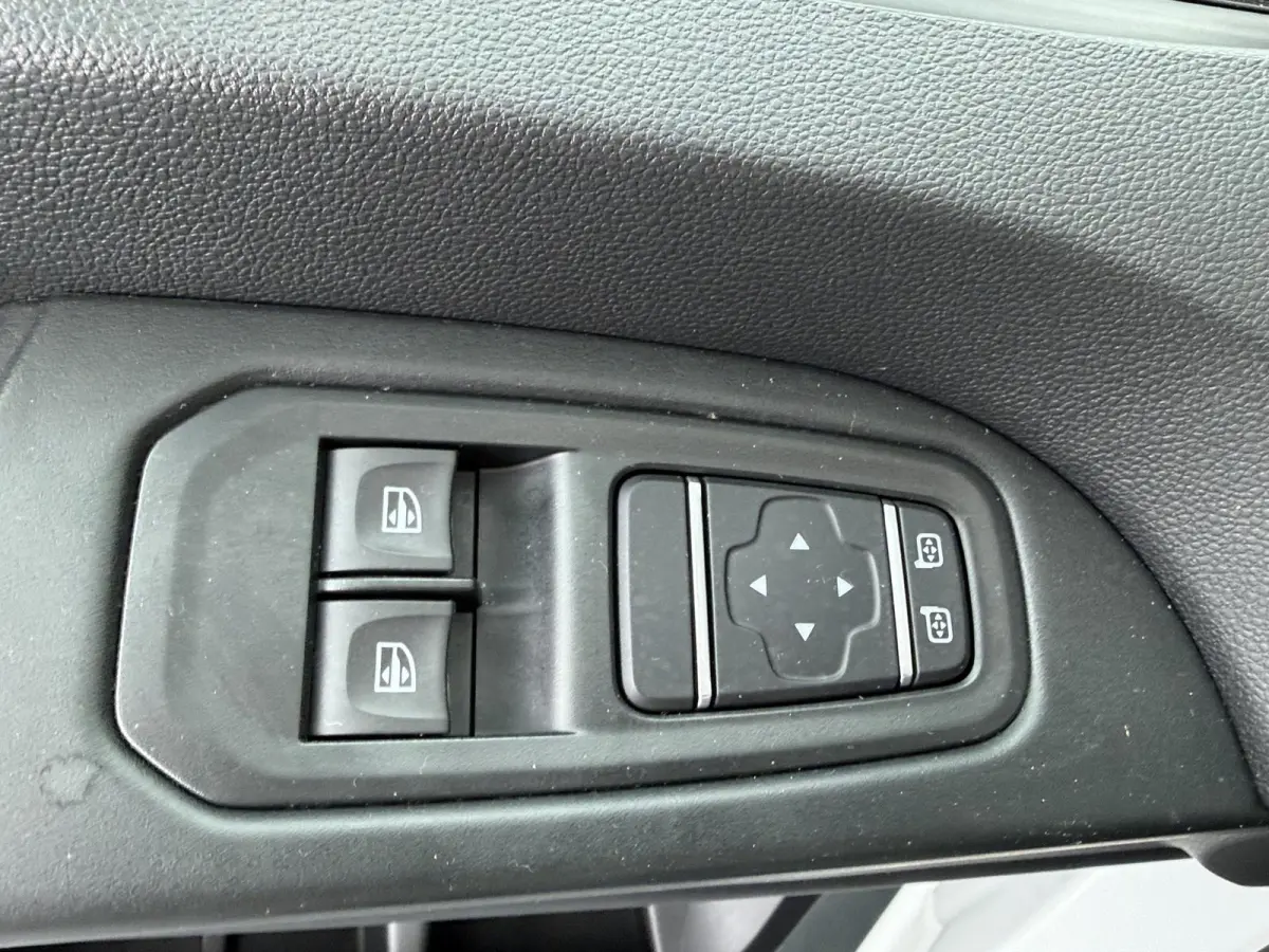 L1H1 T29 GB dCi 130 Work Edition | Trekhaak | Parkeercamera | Navigatie |