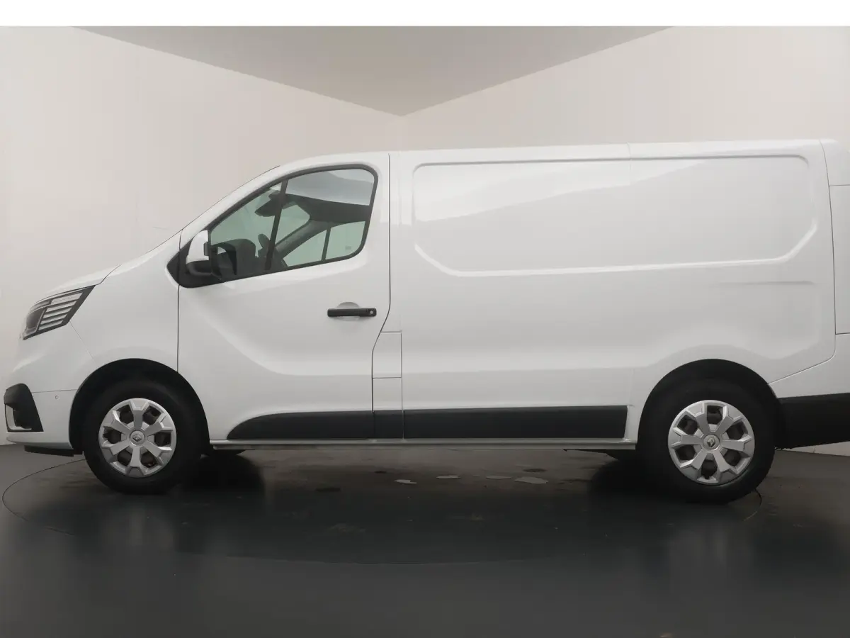 L1H1 T29 GB dCi 130 Work Edition | Trekhaak | Parkeercamera | Navigatie |