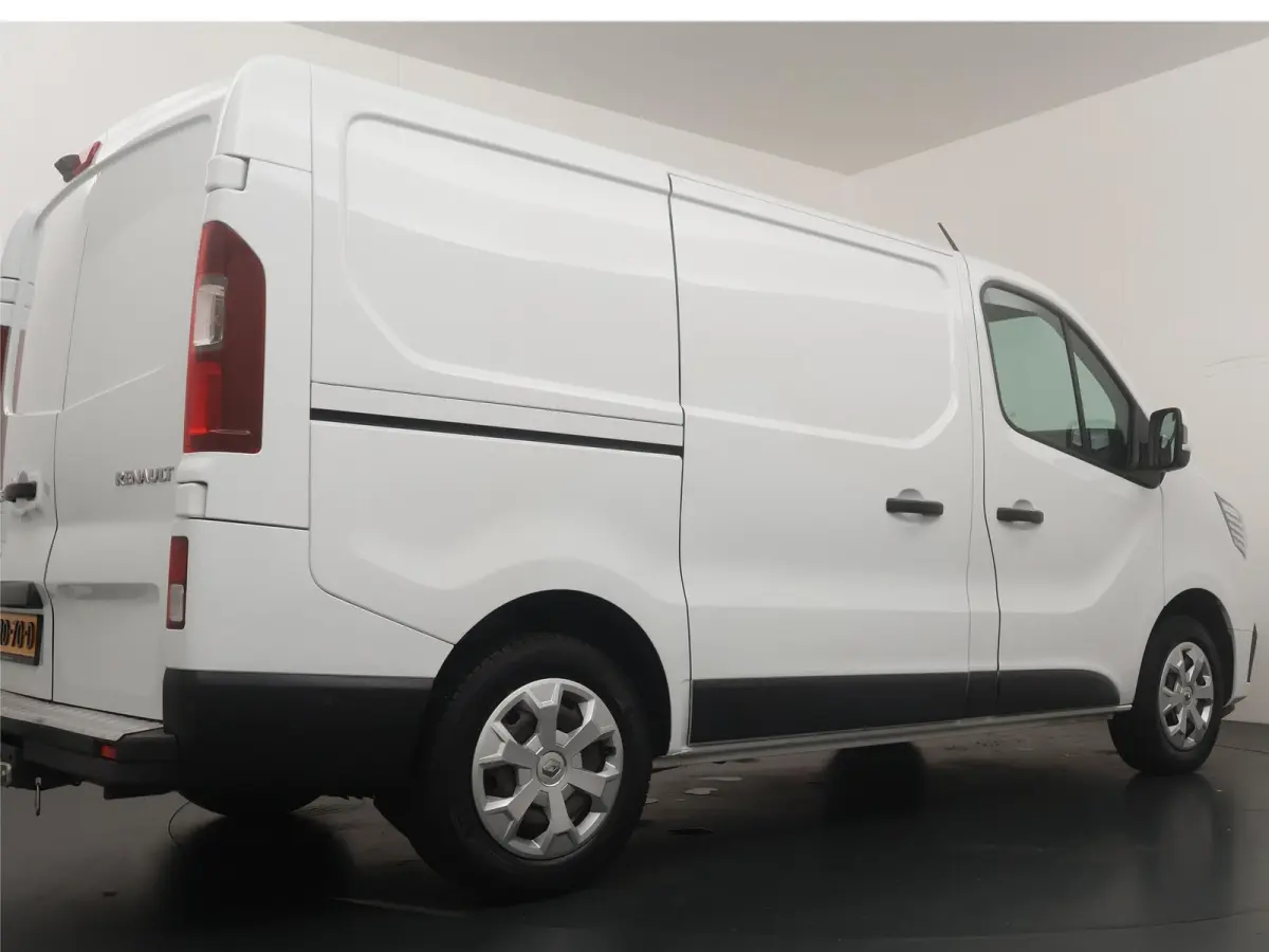 L1H1 T29 GB dCi 130 Work Edition | Trekhaak | Parkeercamera | Navigatie |