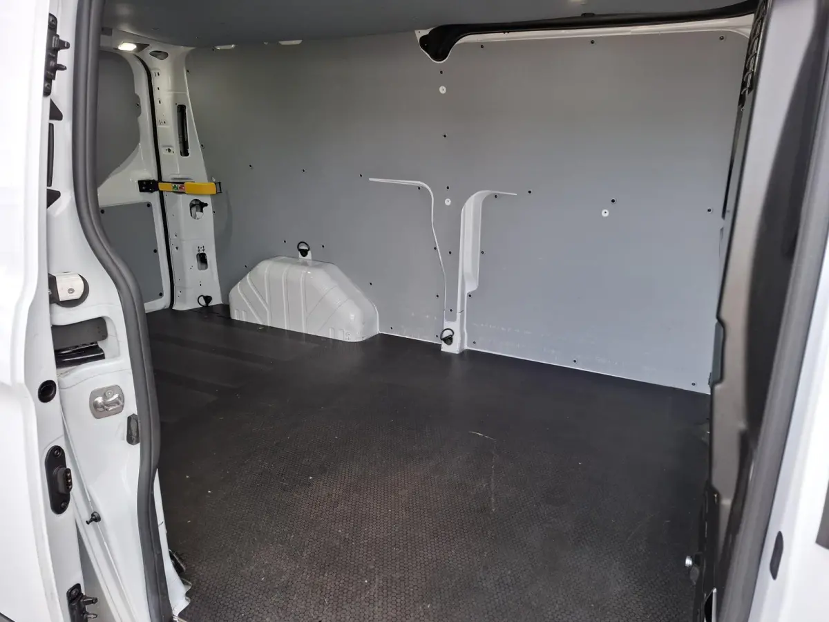 280 2.0 TDCI L2H1 Trend AUTOMAAT / CRUISE CONTROLE / AIRCO / 3 ZITS