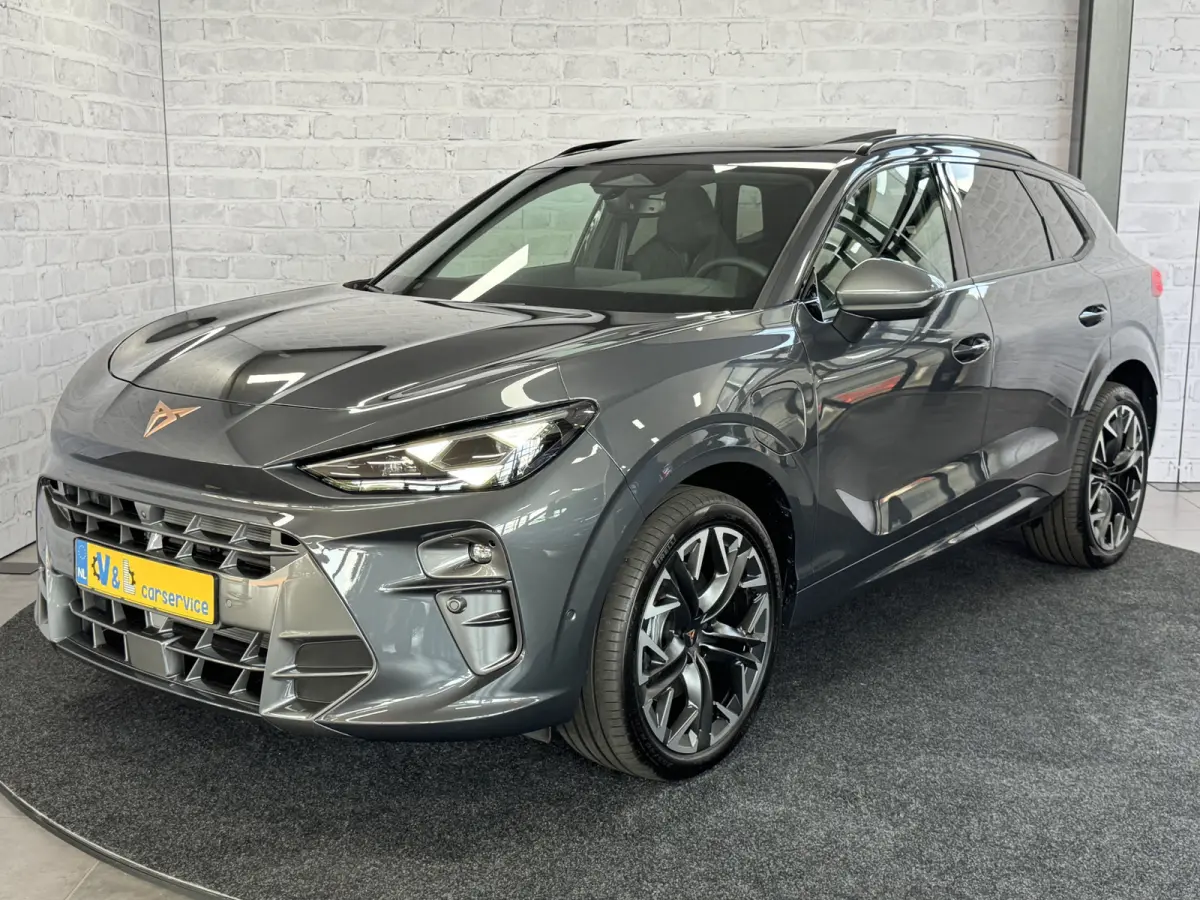 1.5 TSI e-Hybrid Pano Trekhaak Sennheiser HUD 360camera