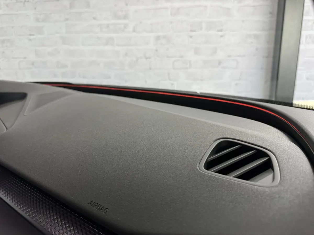 1.5 TSI e-Hybrid Pano Trekhaak Sennheiser HUD 360camera