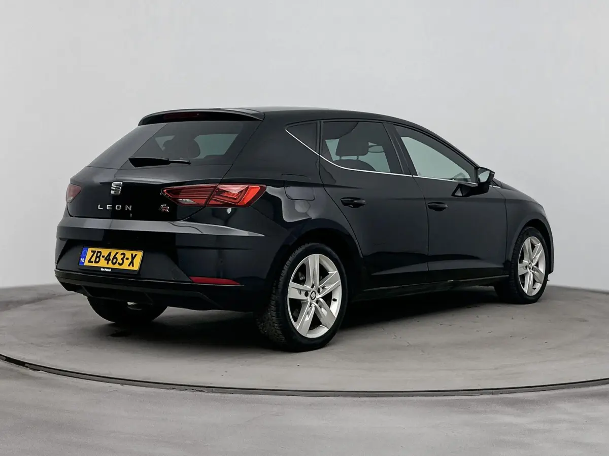 1.0 TSI FR Business Intense | CAMERA | CLIMATE CONTROL | CRUISE CONTROL | KEYLESS | APPLE CARPLAY / ANDROID AUTO | PARKEERSENSOREN |