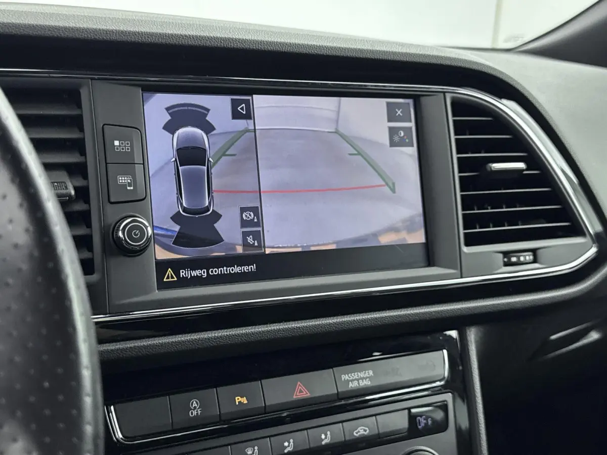 1.0 TSI FR Business Intense | CAMERA | CLIMATE CONTROL | CRUISE CONTROL | KEYLESS | APPLE CARPLAY / ANDROID AUTO | PARKEERSENSOREN |