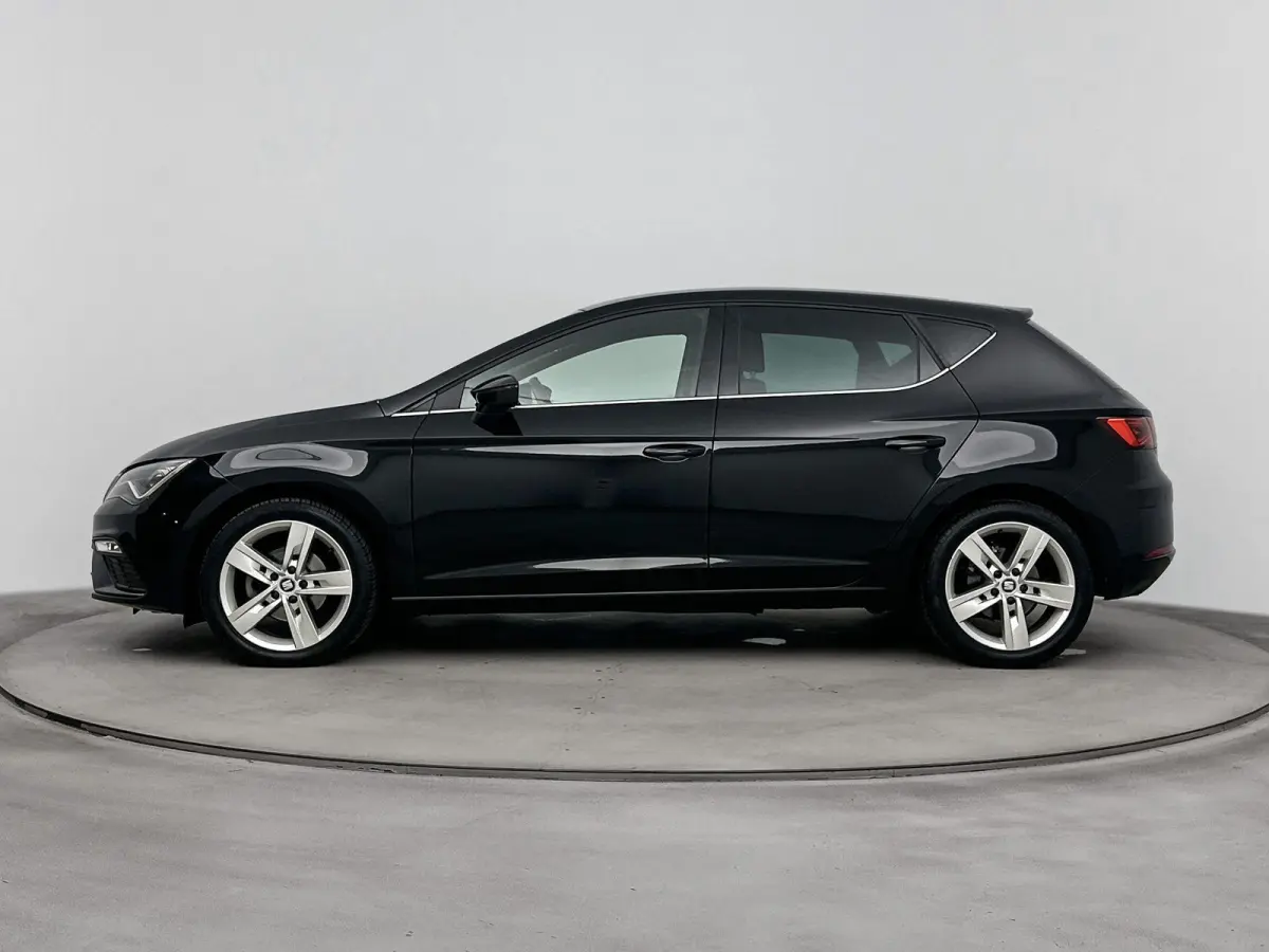 1.0 TSI FR Business Intense | CAMERA | CLIMATE CONTROL | CRUISE CONTROL | KEYLESS | APPLE CARPLAY / ANDROID AUTO | PARKEERSENSOREN |