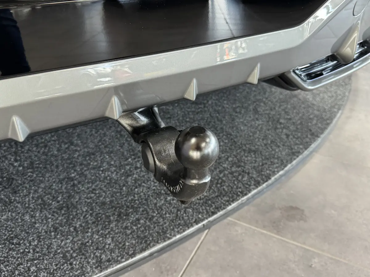 1.5 TSI e-Hybrid Pano Trekhaak Sennheiser HUD 360camera