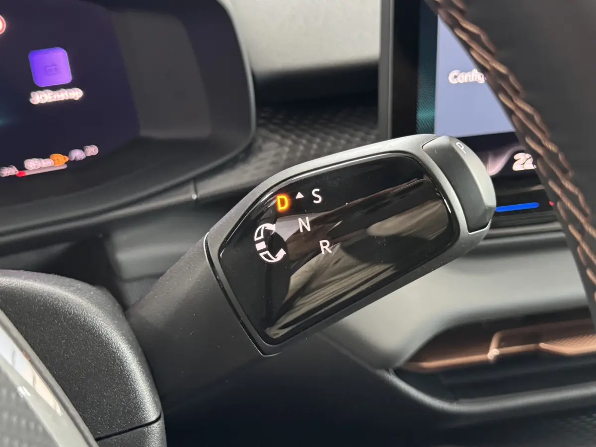 1.5 TSI e-Hybrid Pano Trekhaak Sennheiser HUD 360camera