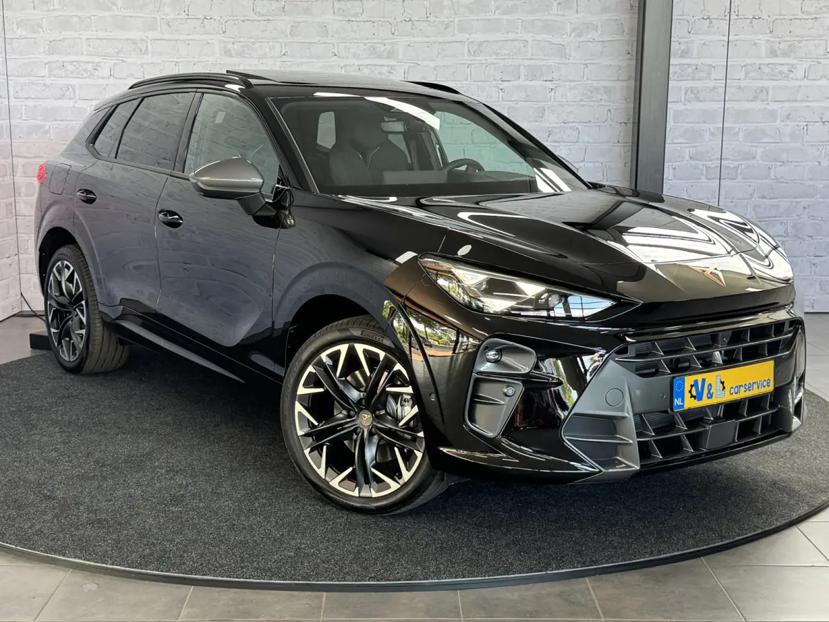 1.5 TSI e-Hybrid Pano Trekhaak Sennheiser HUD 360camera