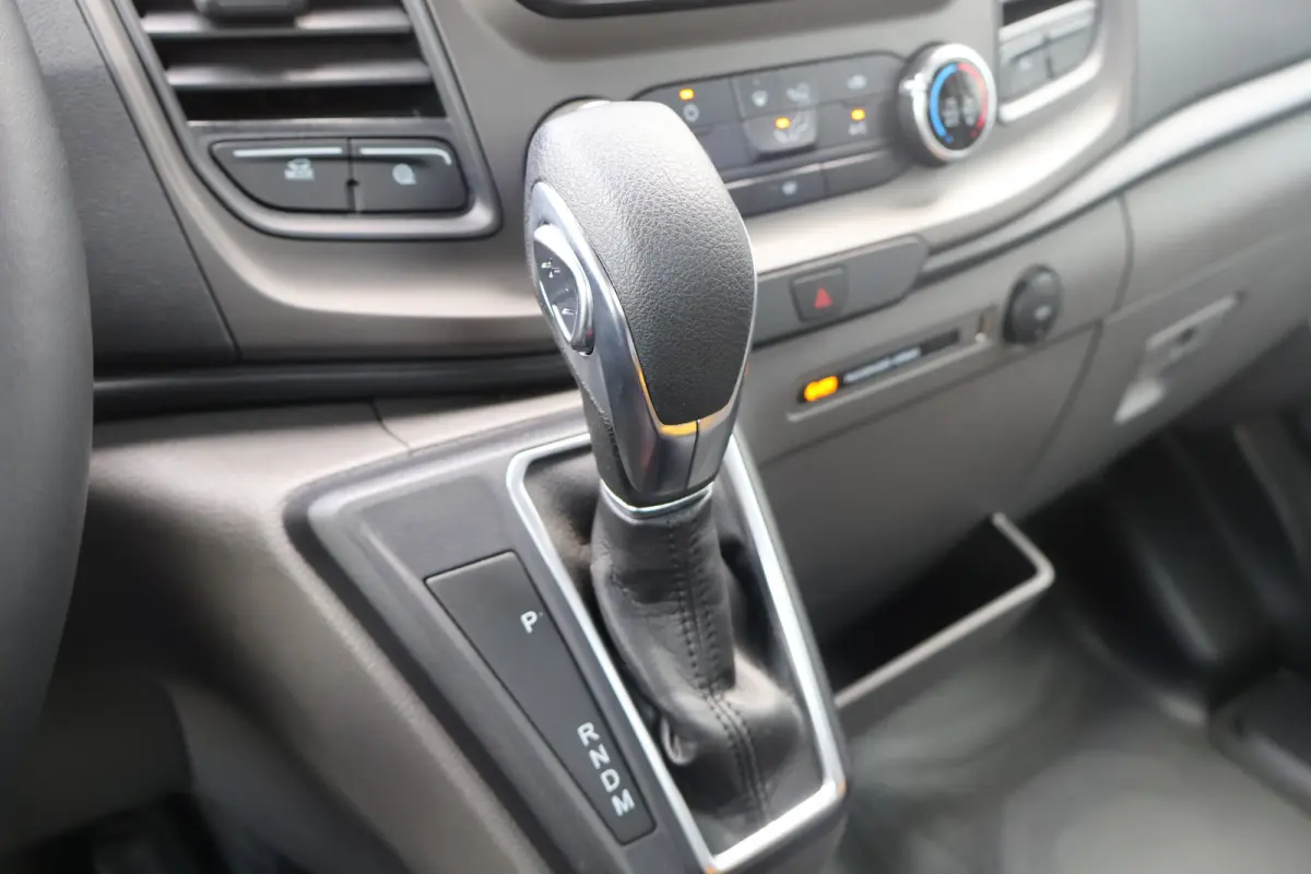 350 2.0 TDci Automaat Open Laadbak 3.65m