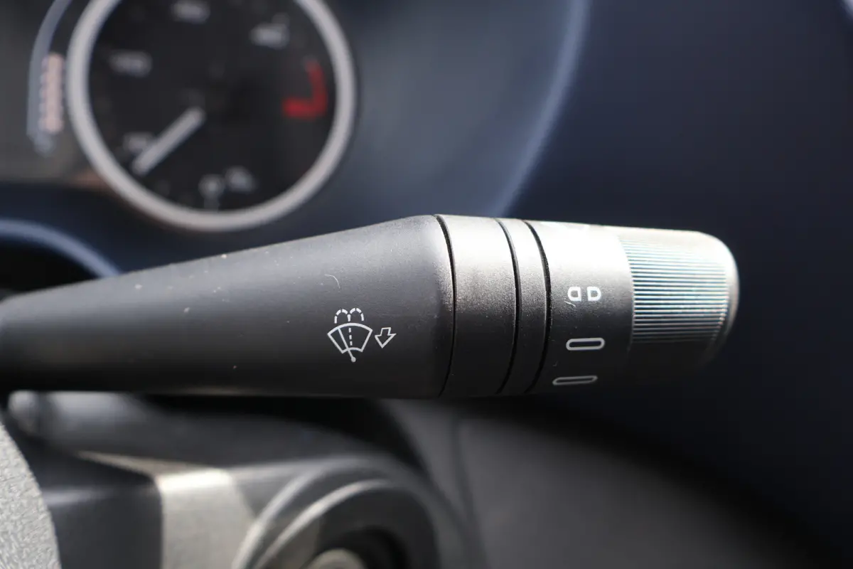 35C18V 3.0 L2 H2 Hi-Matic