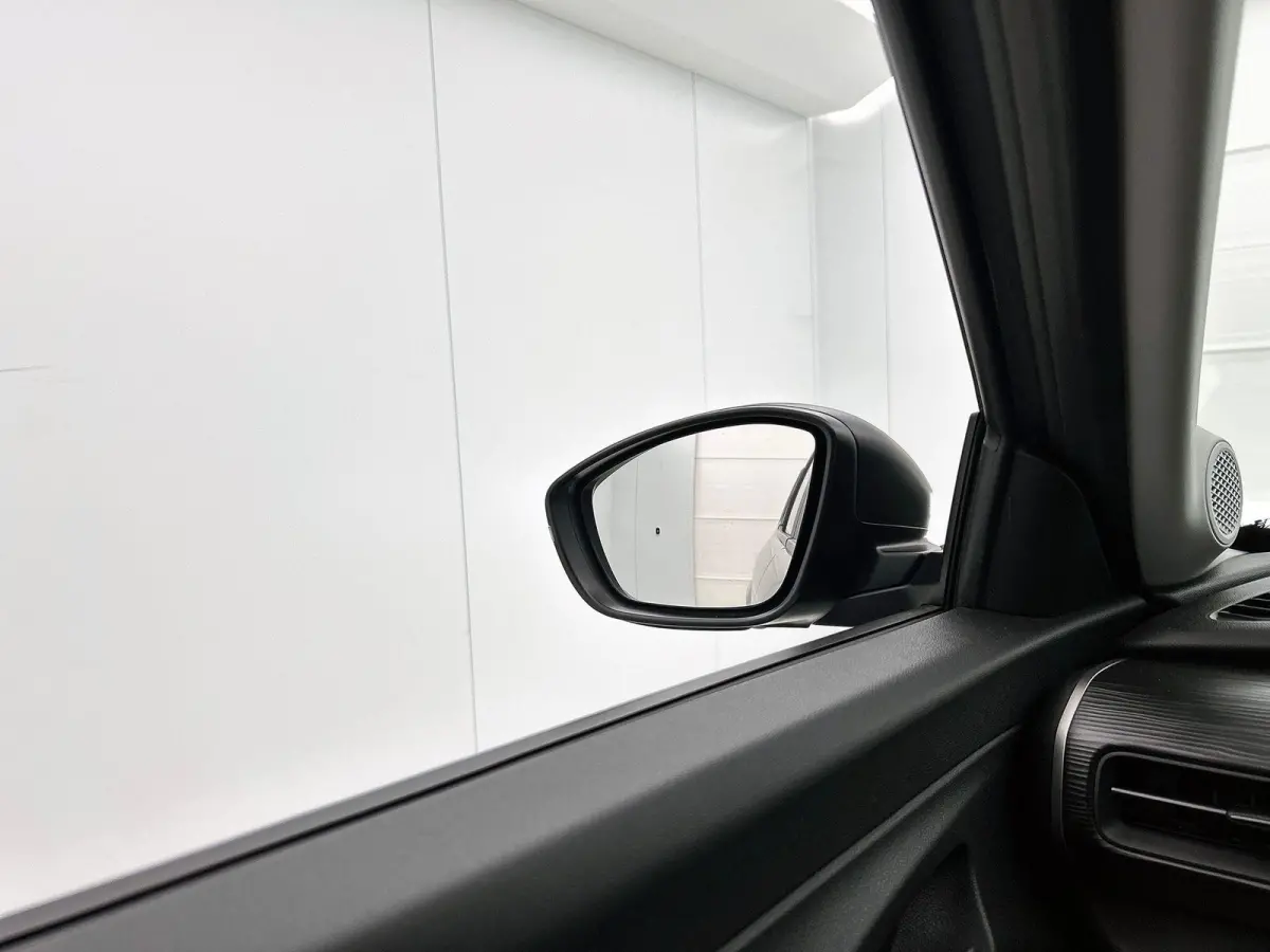 1.2 Longitude CARPLAY-NAVI | CLIMA | CRUISE