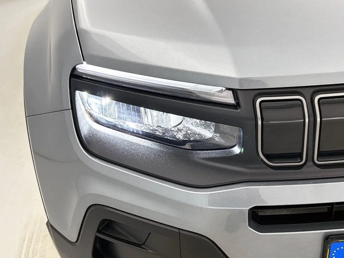 1.2 Longitude CARPLAY-NAVI | CLIMA | CRUISE