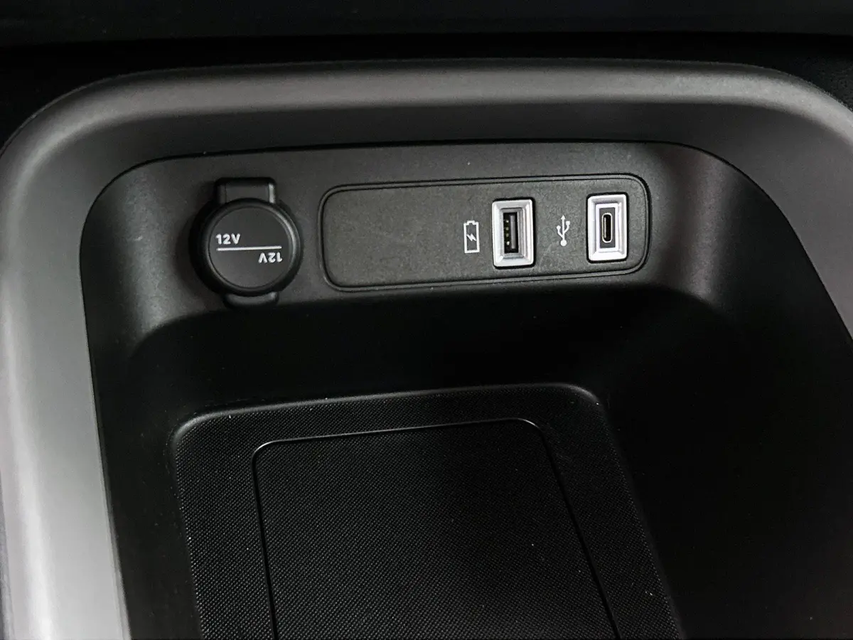 1.2 Longitude CARPLAY-NAVI | CLIMA | CRUISE