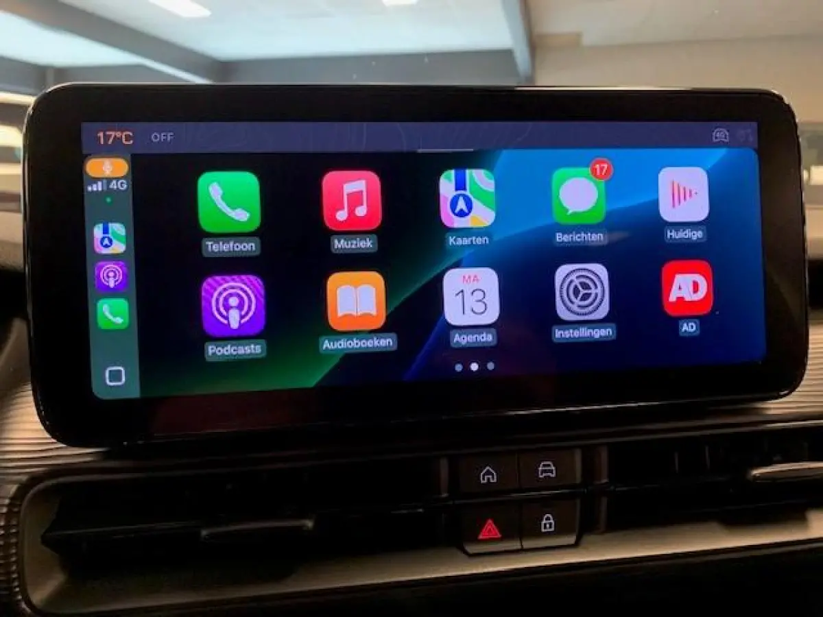 1.2 Longitude CARPLAY-NAVI | CLIMA | CRUISE