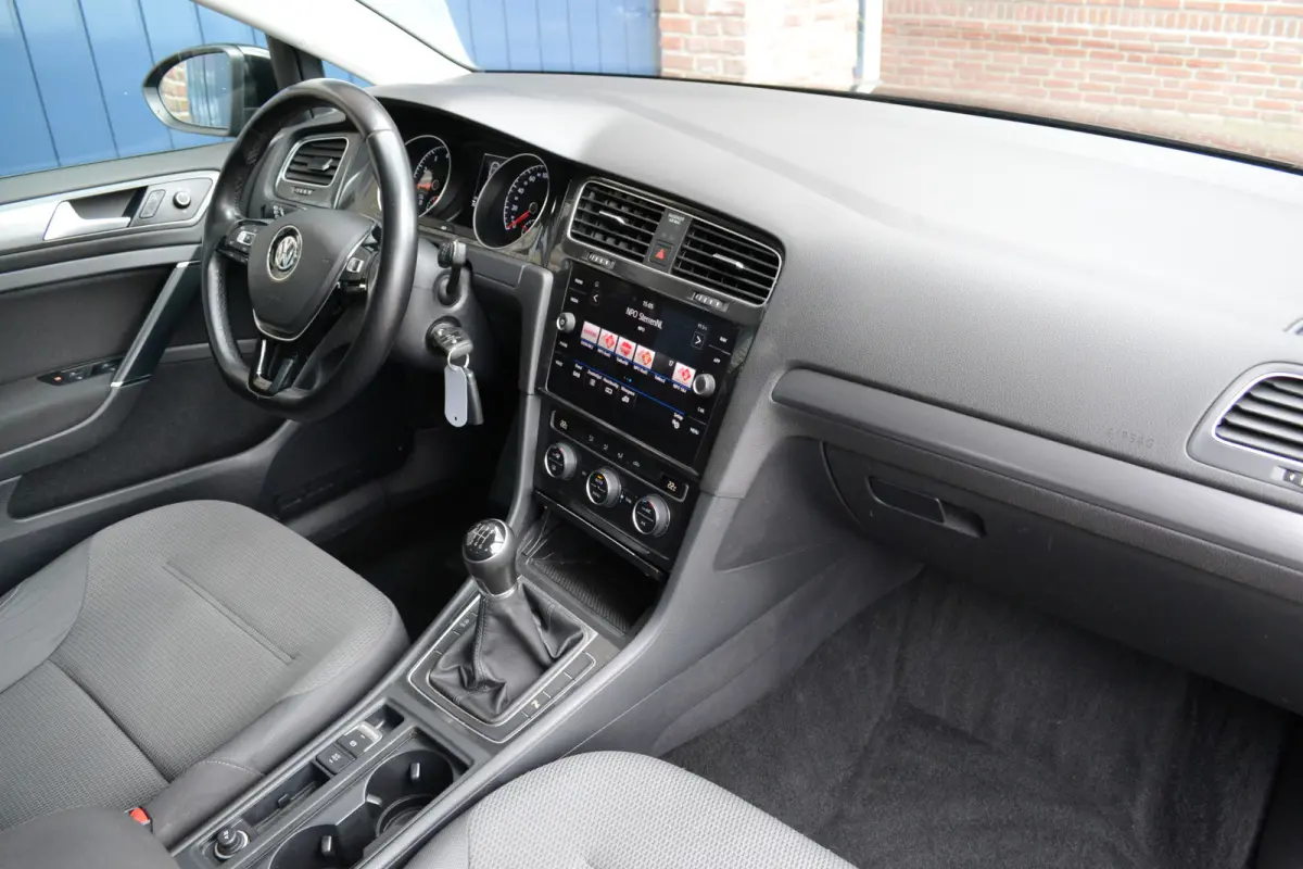 1.0 TSI Comfortline | Trekhaak | PDC | Adaptieve Cruise | Carplay/Android Auto | Navigatie