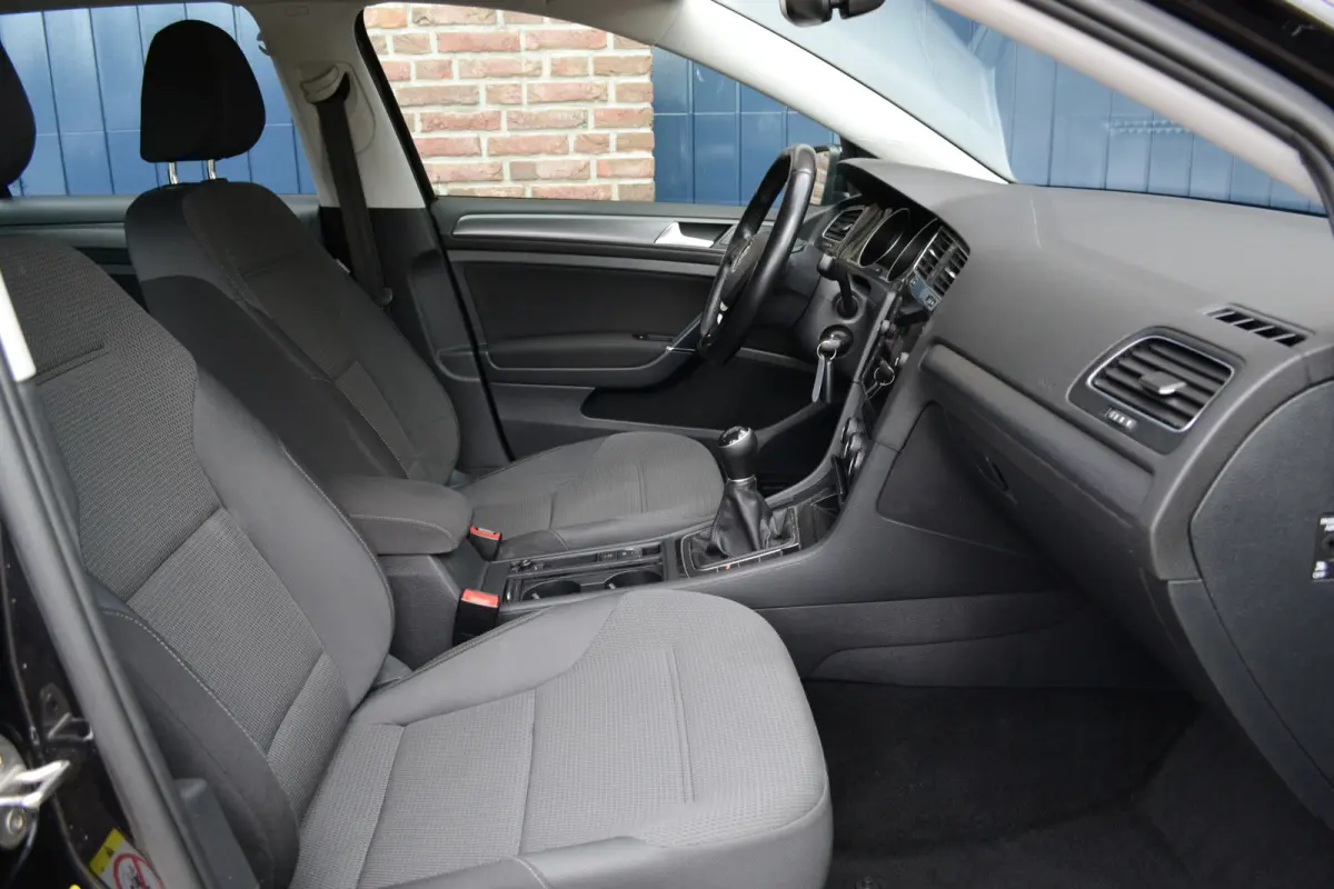 1.0 TSI Comfortline | Trekhaak | PDC | Adaptieve Cruise | Carplay/Android Auto | Navigatie