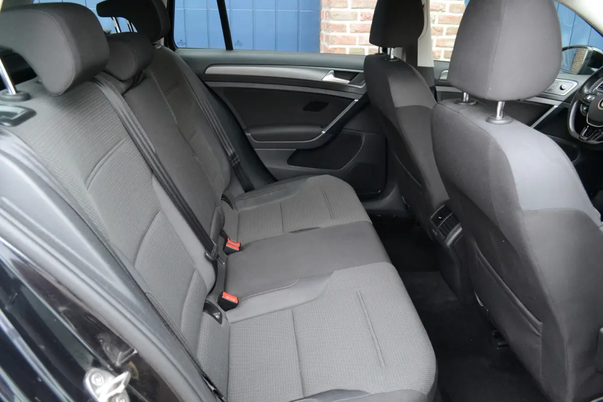 1.0 TSI Comfortline | Trekhaak | PDC | Adaptieve Cruise | Carplay/Android Auto | Navigatie