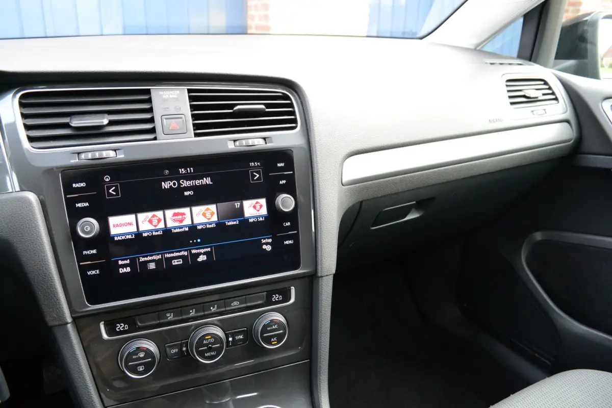 1.0 TSI Comfortline | Trekhaak | PDC | Adaptieve Cruise | Carplay/Android Auto | Navigatie
