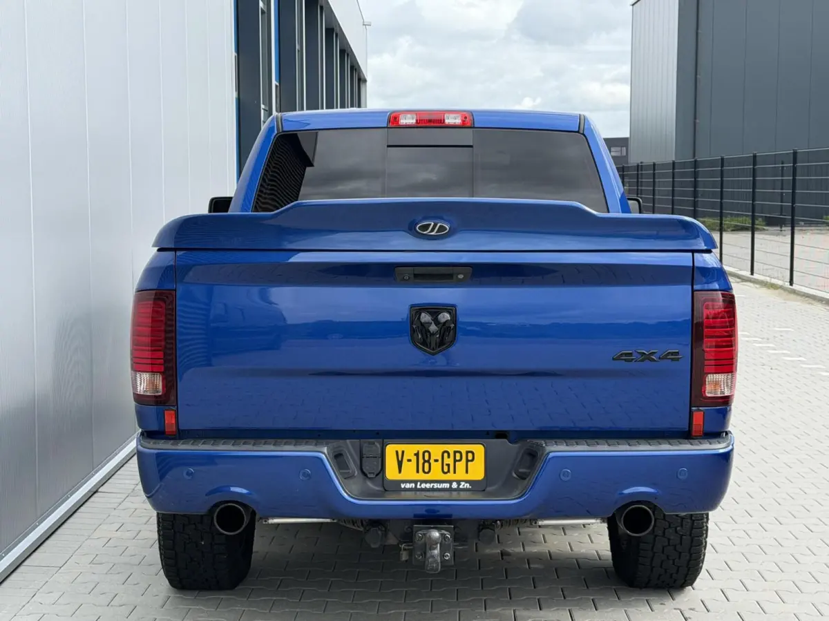 1500 4X4 5.7 V8 4x4 Crew Cab 5'7 Rebel
