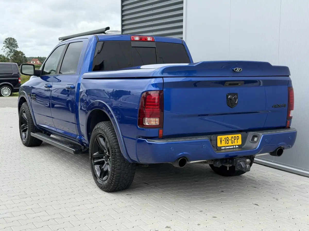 1500 4X4 5.7 V8 4x4 Crew Cab 5'7 Rebel