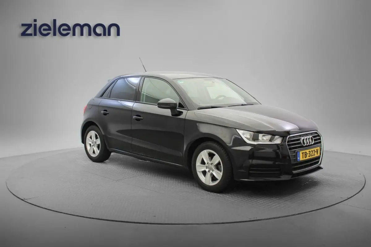 1.0 TFSI 5 Deurs - Cruise, Lichtmetalen Velgen, Getint Glas