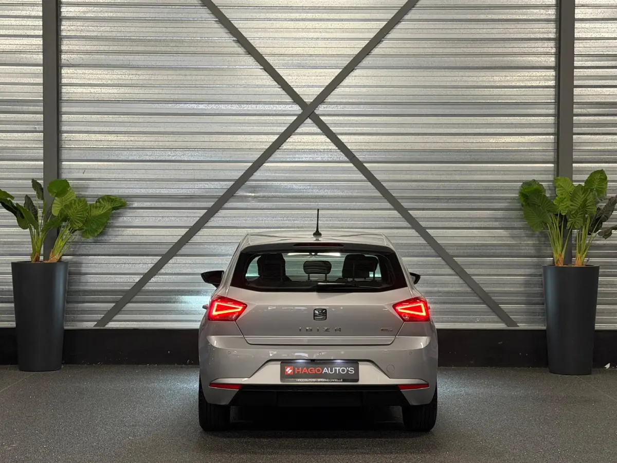 1.0 TSI BEATS 115-PK/LED/CAPLAY/CAMERA/PDC/NAVI/FRONT-ASSIST/STOELVERW/CLIMATE/HALF-LEDER-ALCANTARA/12-MND-GARAN