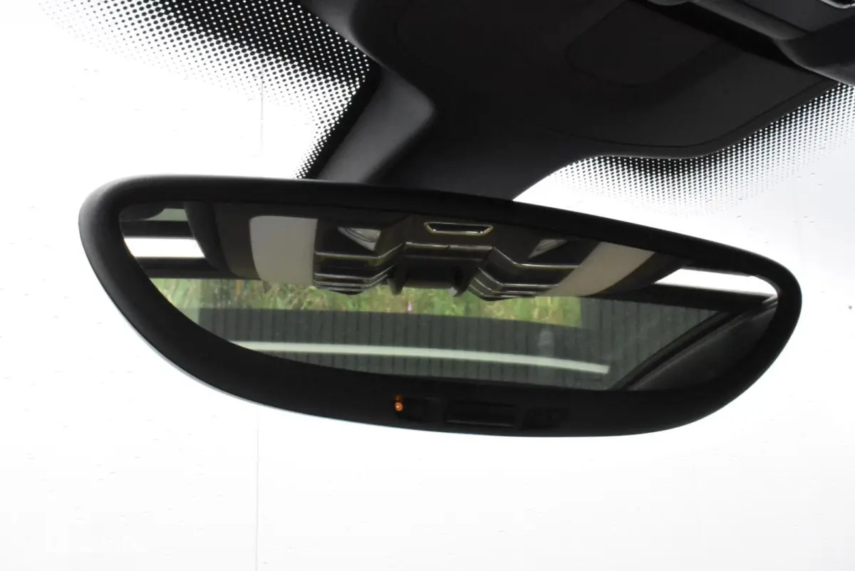 3.0 S E-Hybrid Pano Luchtvering Bose Softclose Nappa Memory 20" LMV