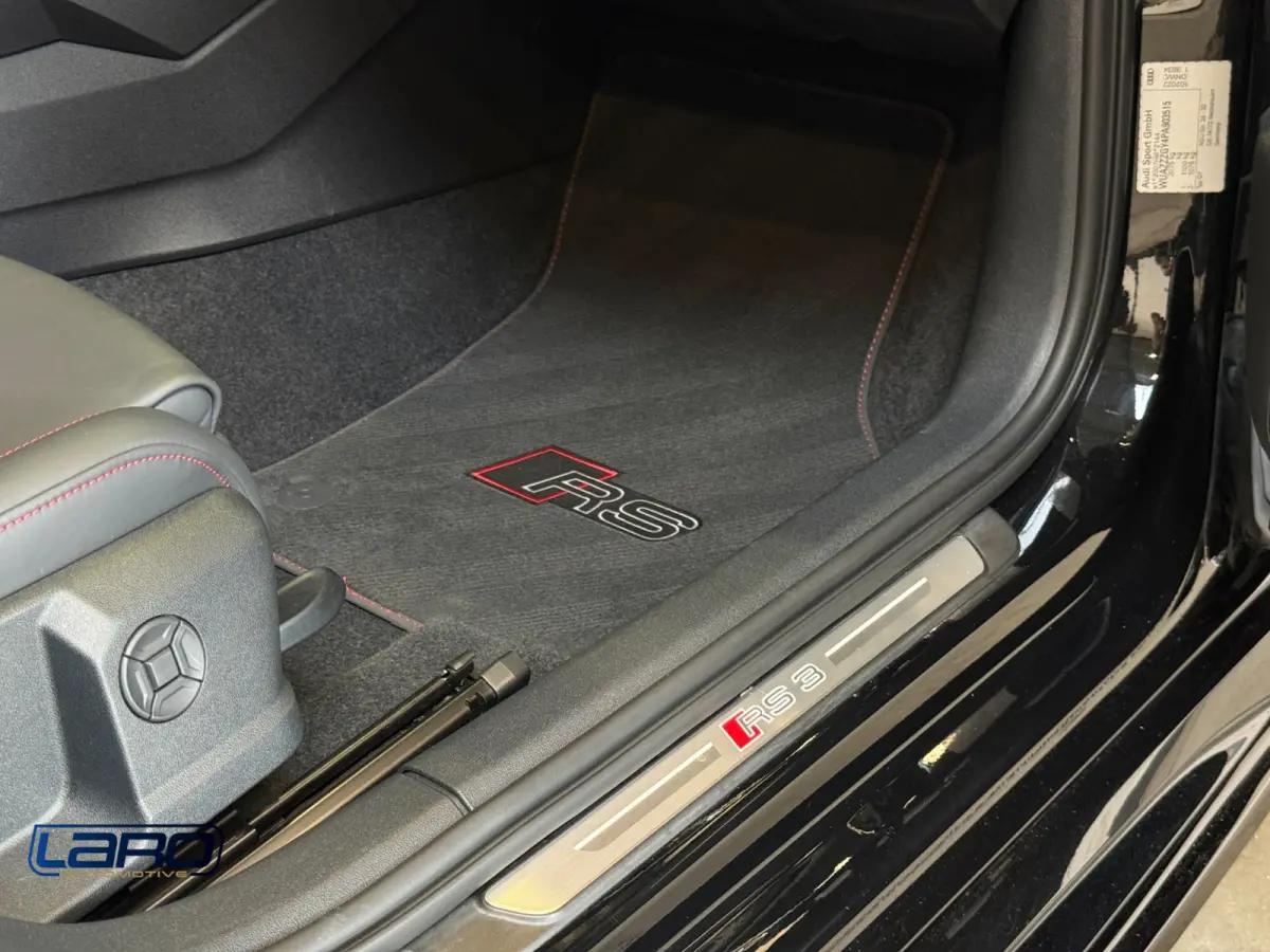 2.5 TFSI RS 3 quattro | RS uitlaat B&O RS Seats Matrix ACC Sfeer Camera
