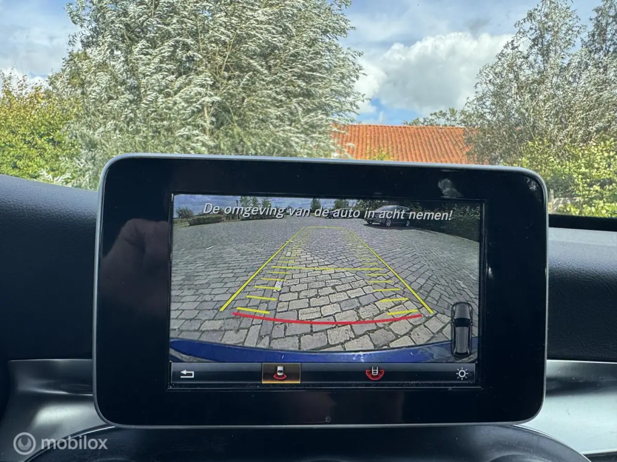 350e PHEV Lease Edition | Camera