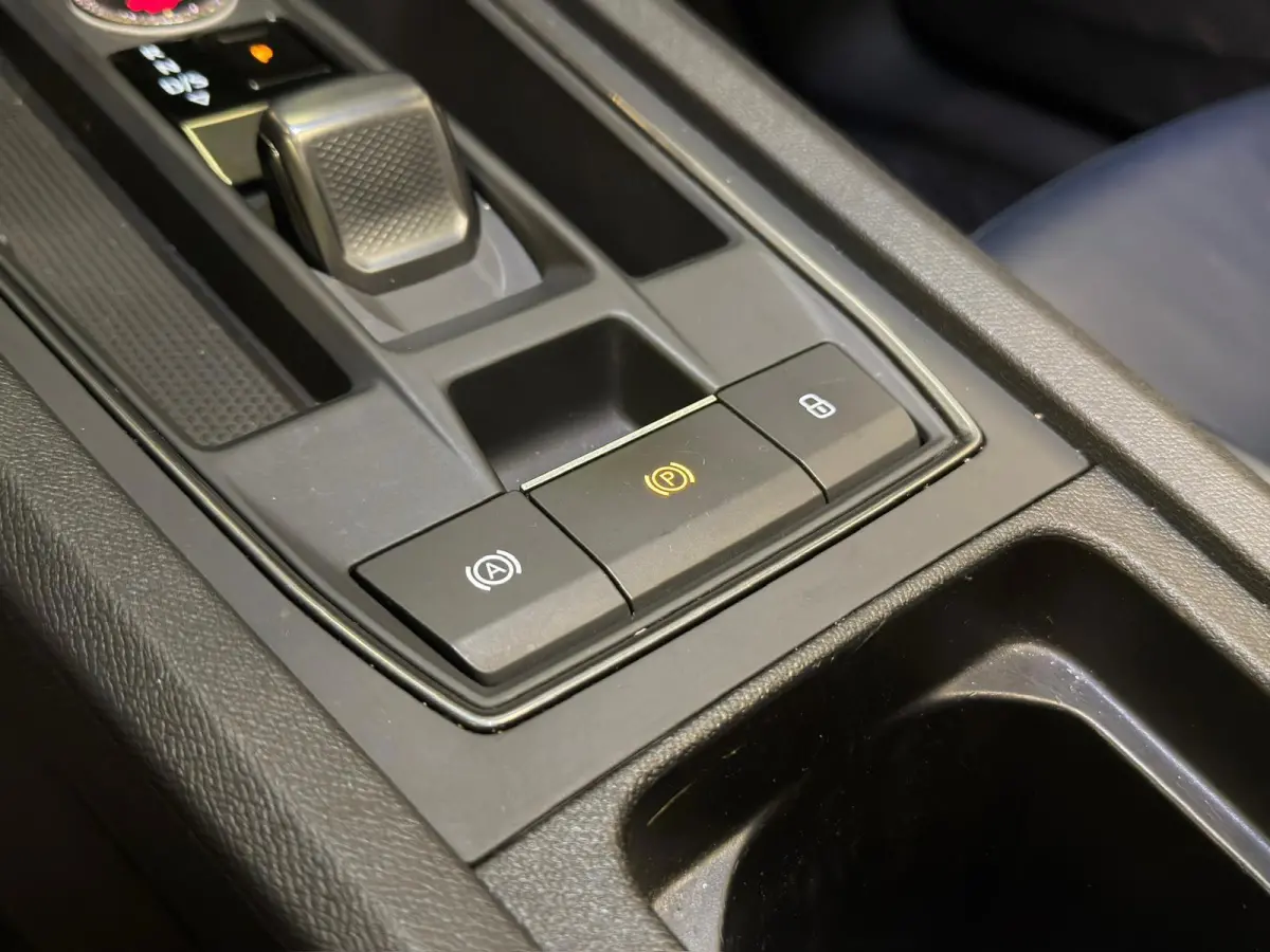 2.0 TDI / Pano / Memory / ACC
