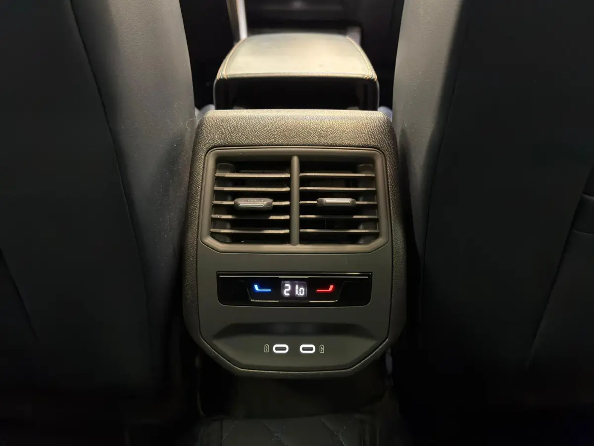 2.0 TDI / Pano / Memory / ACC
