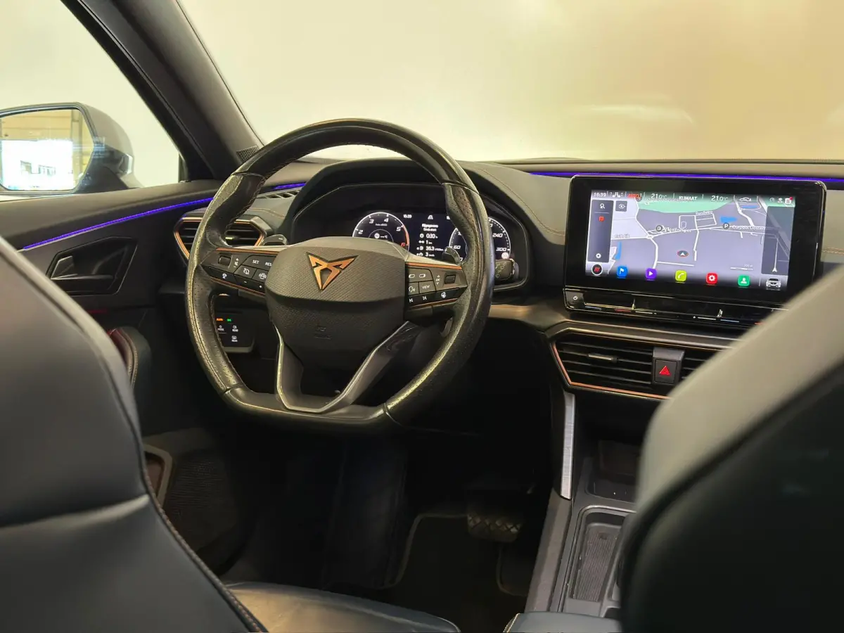 2.0 TDI / Pano / Memory / ACC