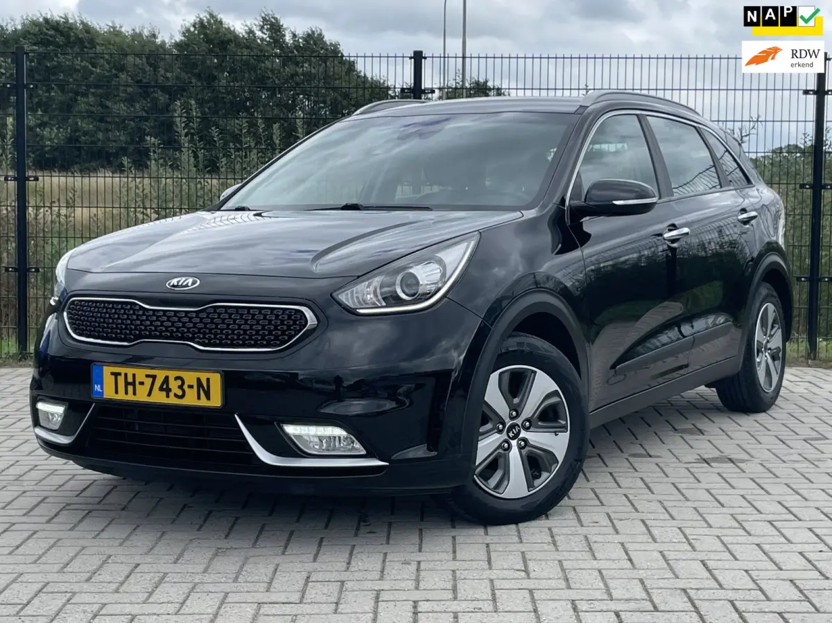 1.6 GDi Hybrid DynamicLine | Camera | PDC | Carplay | Cruise Control |
