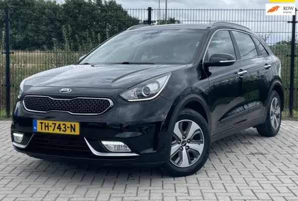 1.6 GDi Hybrid DynamicLine | Camera | PDC | Carplay | Cruise Control |