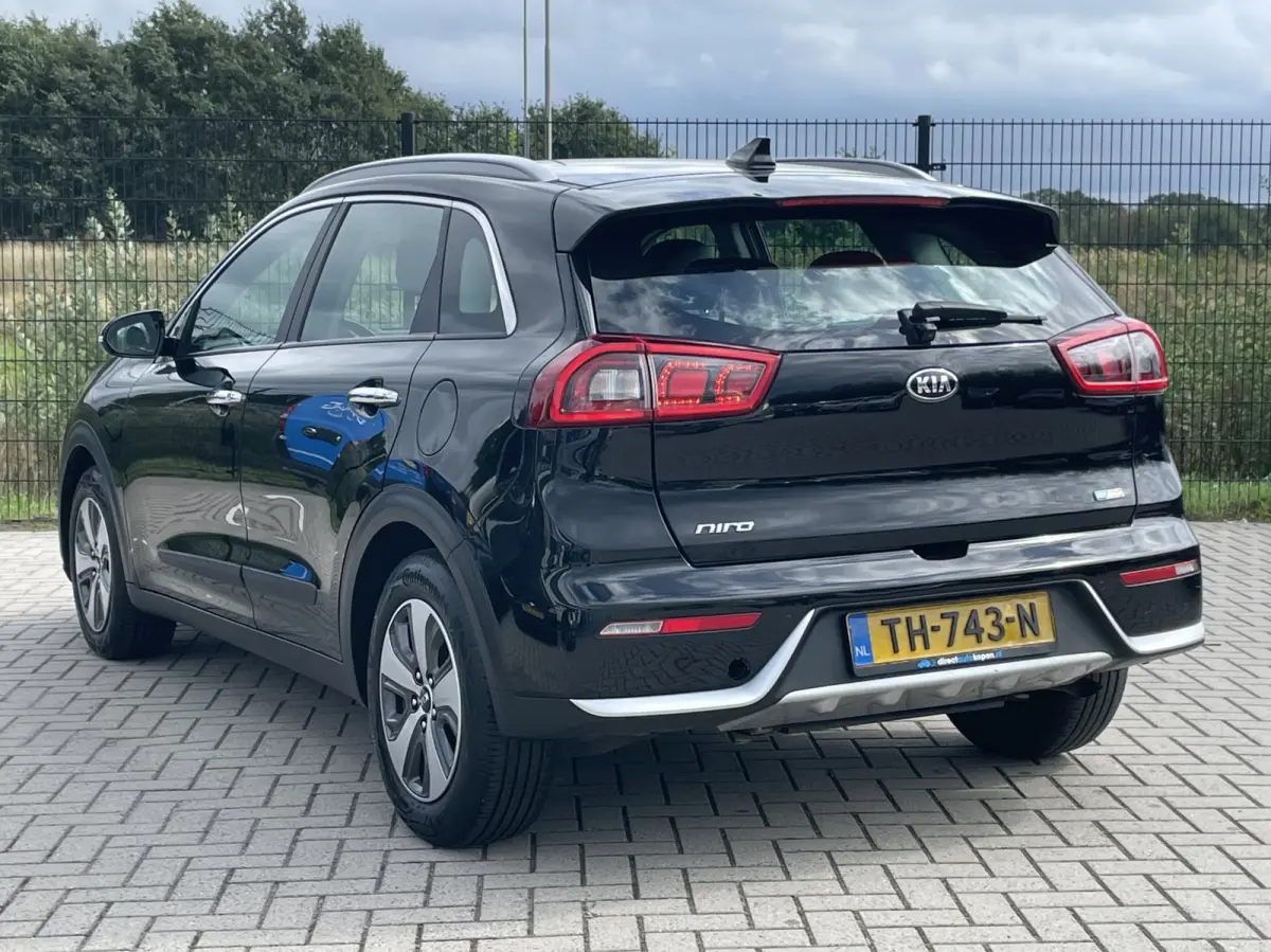 1.6 GDi Hybrid DynamicLine | Camera | PDC | Carplay | Cruise Control |
