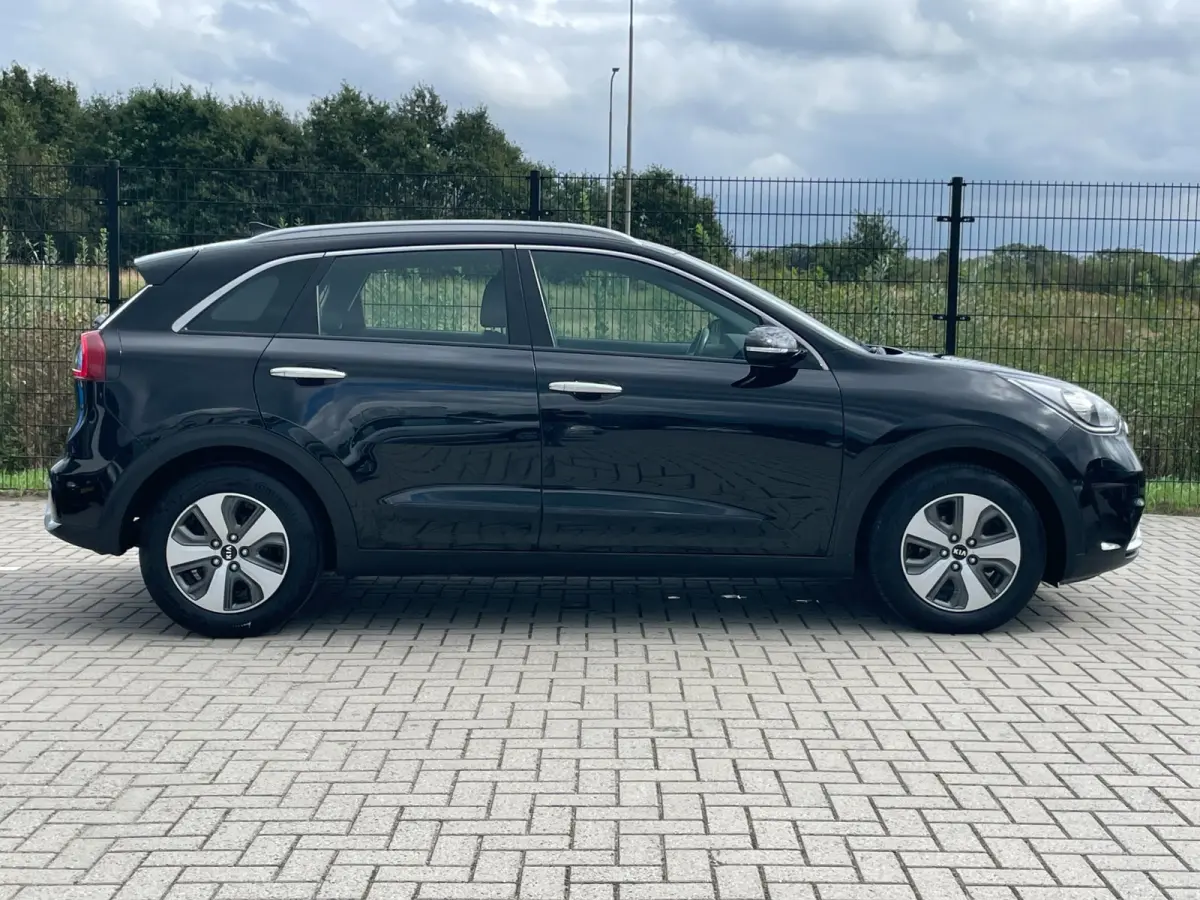 1.6 GDi Hybrid DynamicLine | Camera | PDC | Carplay | Cruise Control |