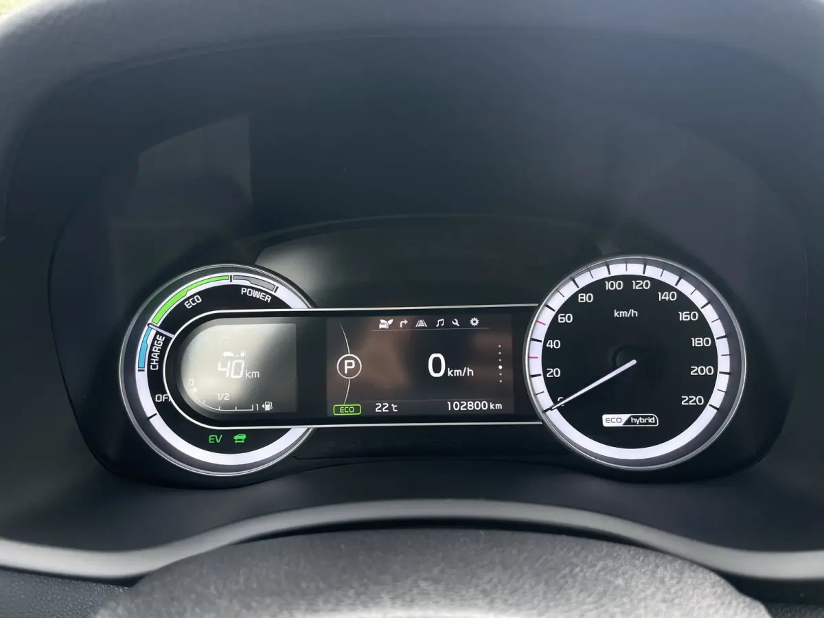 1.6 GDi Hybrid DynamicLine | Camera | PDC | Carplay | Cruise Control |