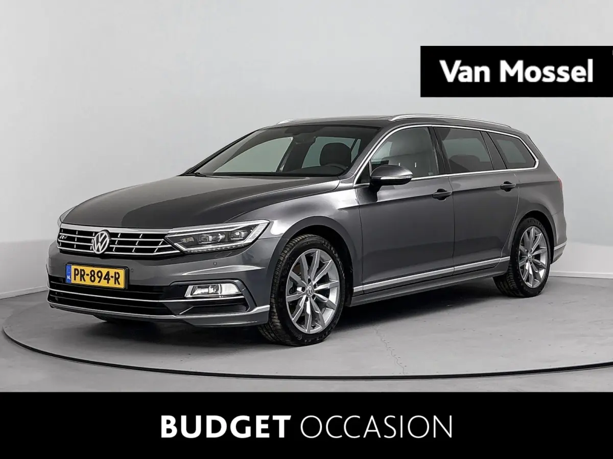 1.4 TSI Highline Business R 125 PK | Automaat | Apple Carplay | R-Line | Trekhaak | Lederen Bekleding | Achteruitrijcamera | Panoramadak | Parkeersensoren | Navigatie | Bluetooth | Ergo-Acti