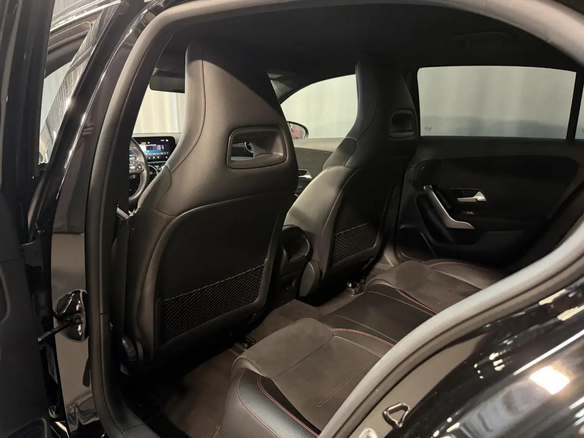 250 e AMG Line 18"/SOH 97%/360 camera/PDC v+a/Stoelverwarming/Apple Carplay & Android Auto/DAB/Navigatie/Climate