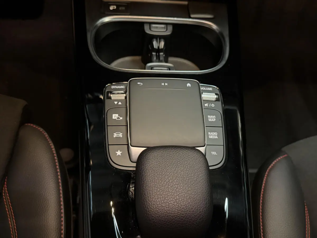 250 e AMG Line 18"/SOH 97%/360 camera/PDC v+a/Stoelverwarming/Apple Carplay & Android Auto/DAB/Navigatie/Climate