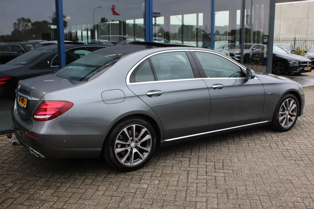 350e Prestige Plus PANORAMADAK BURMESTER LEDER MEMORY DISTRONIC CARPLAY KEY-LESS GO 360-CAMERA TREKHAAK