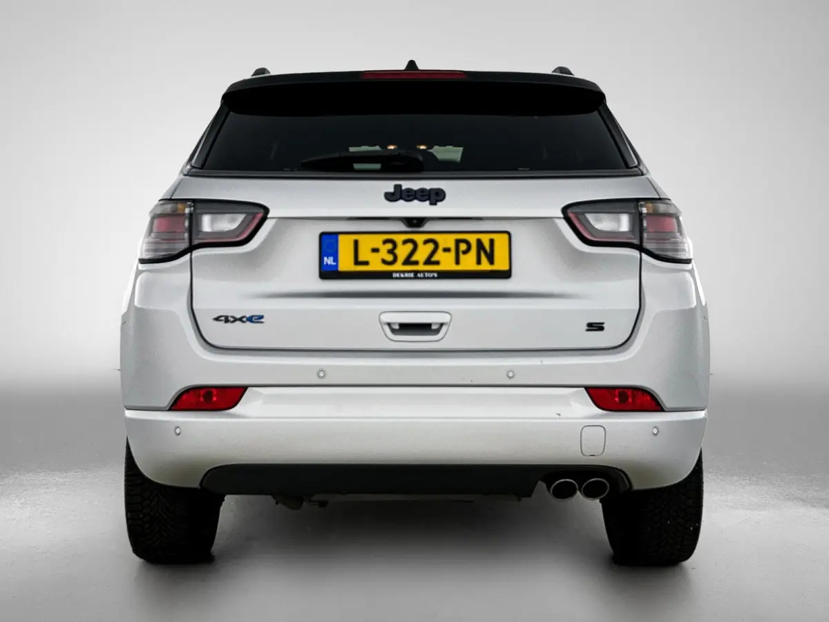 4xe 240PK Plug-in Hybrid S / Pdc+Camera / Two- Tone / Leder / Stoel-Stuurverwarming / Navigatie / APK 07-2027