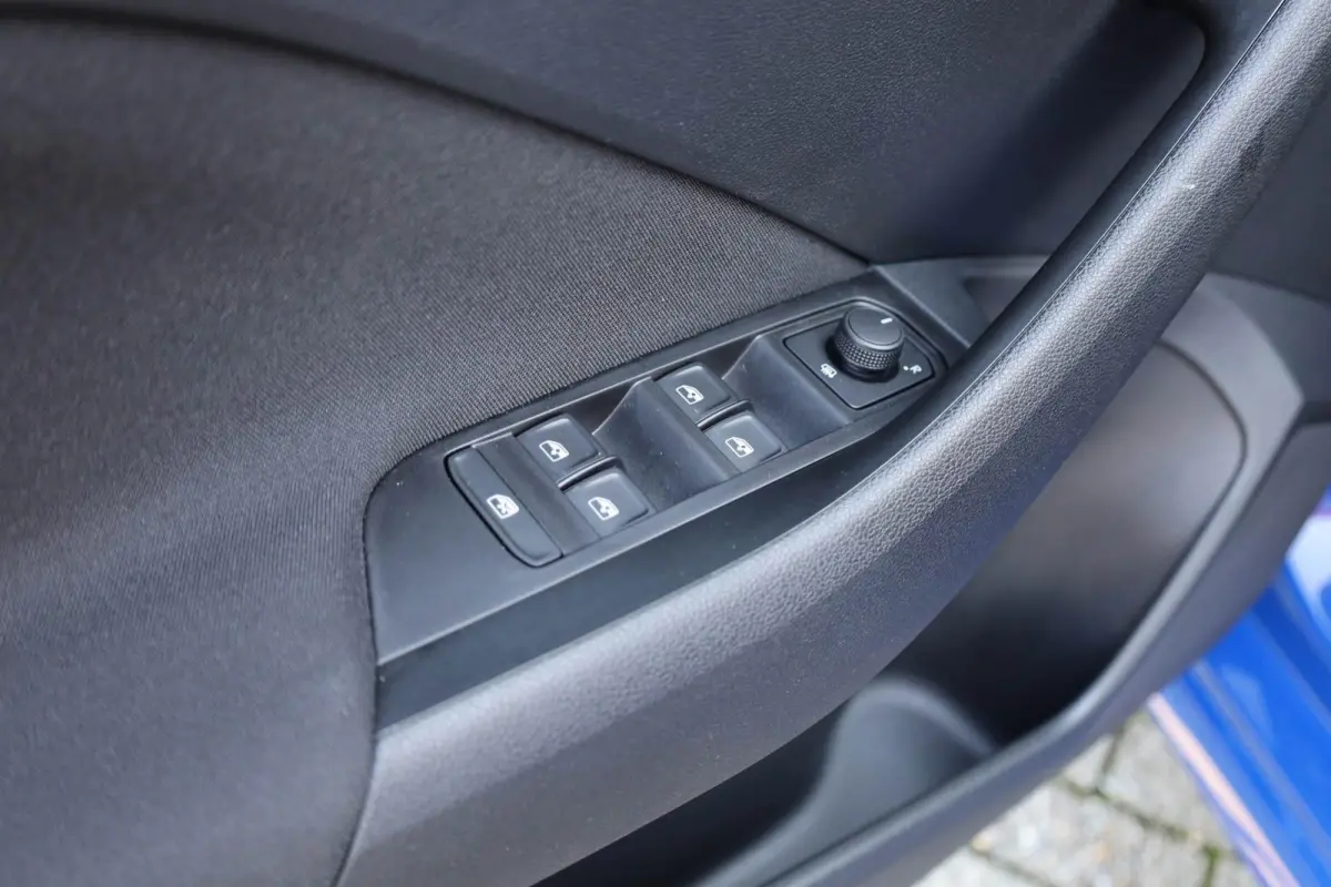 1.0 TSI 115pk Selection | Apple Carplay & Android Auto | Cruise Control | Climate Control | Parkeersensoren Achter
