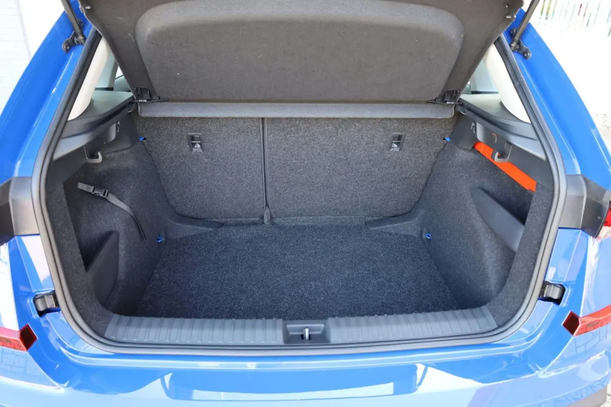 1.0 TSI 115pk Selection | Apple Carplay & Android Auto | Cruise Control | Climate Control | Parkeersensoren Achter