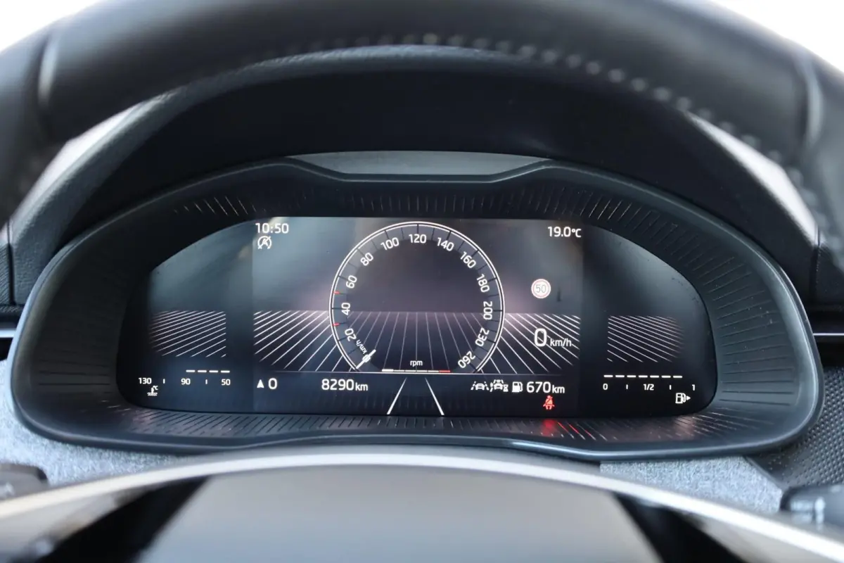 1.0 TSI 115pk Selection | Apple Carplay & Android Auto | Cruise Control | Climate Control | Parkeersensoren Achter